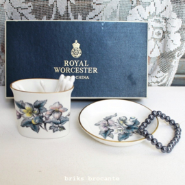 Royal Worcester giftset - snuisterij-schaaltje en houder