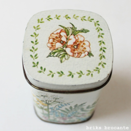 set blikjes veldbloemen