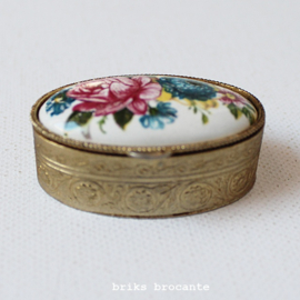 pillendoosje ovaal - bloemen