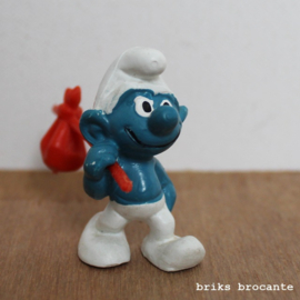 smurf met knapzak