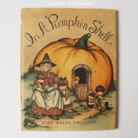 In A Pumpkin Shell - Joan Walsh Anglund