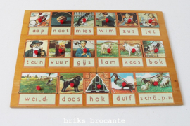 houten knopjespuzzel leesplankje