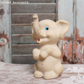 piepfiguur - olifant zittend