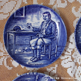 complete set Wedgwood petit four bordjes