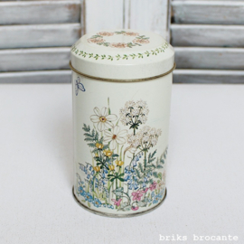 set blikjes veldbloemen