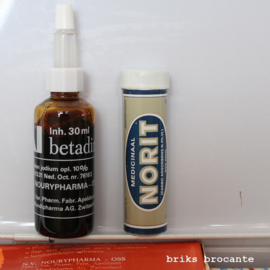 Brocades Auto Verbandtrommel + inhoud