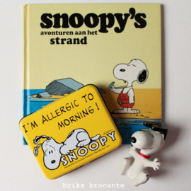 set Snoopy