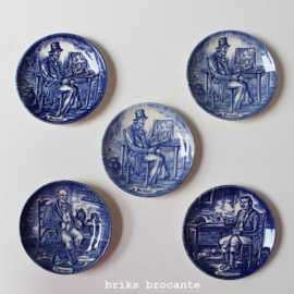 5 x Wedgwood petit four bordjes