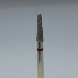 Korneliya Frees Bitje Diamant Kegel Rood 2,5 mm