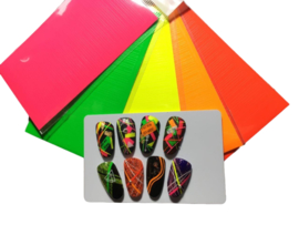 Korneliya StickOn NEON Geel