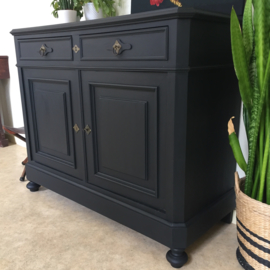 Antieke grote penantkast / commode / tv-kast "pure black"