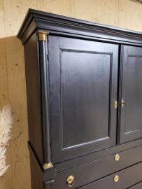 Antieke oude grenen kabinet kast Pure Black