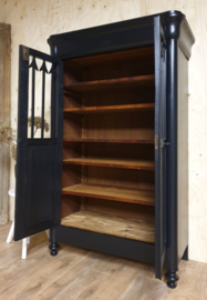 Antieke Biedermeier meidenkast Pure Black zwart