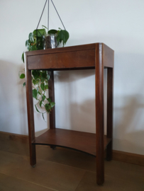 Retro vintage oud bijzettafeltje / plantentafel