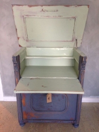 Bijzonder leuke antieke brocante kast