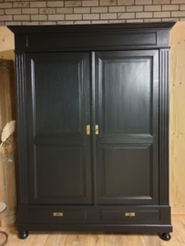 Antieke landelijke grote eikenhouten kast Pure Black XL