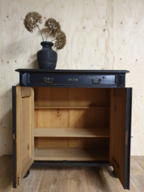 Antieke commode / dienstmeidenkastje "Pure Black"