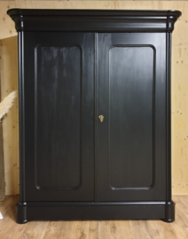 Antieke grote mahonie kast "Pure Black" zwart