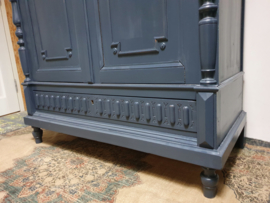 Antieke landelijke Mechelse kledingkast "Denim Blue"