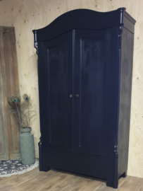 Antieke landelijke brocante Biedermeier toogkast "Pure Black"