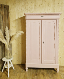 Antieke Biedermeier meidenkast Antique Pink roze