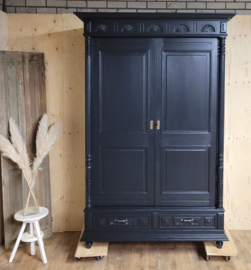 Chique stijlvolle antieke kast Pure Black zwart