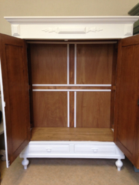 Antieke brocante Franse kast "Design White"