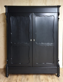 Antieke mahonie Biedermeier linnenkast / kledingkast Pure Black