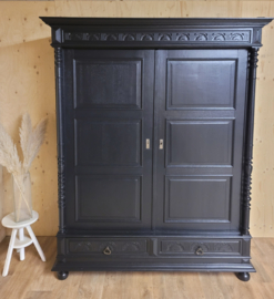 Chique stijlvolle antieke kast Pure Black zwart