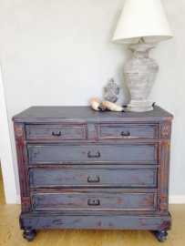 Antieke rustieke stoere ladekast "blue stone"