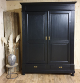 Antieke landelijke grote eikenhouten kast Pure Black XL