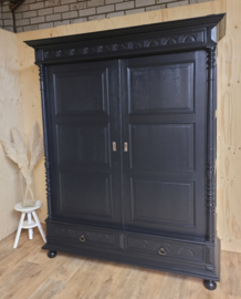 Chique stijlvolle antieke kast Pure Black zwart