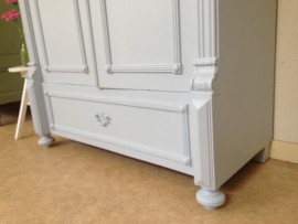 Antieke landelijke kast "Alpine Blue" Mia Colore