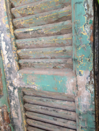 Antieke luiken / louvre deuren groen