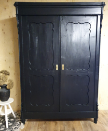 Antieke landelijke brocante Biedermeier linnenkast "Pure Black"