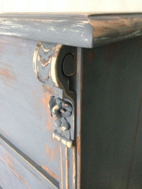 Bijzonder leuke antieke brocante kast