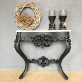 Antieke barok sidetable "Pure Black"