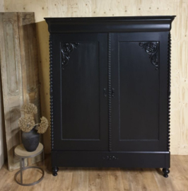 Antieke chique mahoniehouten kast Pure Black