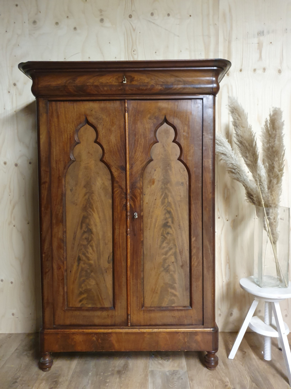 Antieke mahoniehouten poortdeur / dubbele meidenkast | Verkocht | Woonwinkel Van Toen voor en brocante meubels