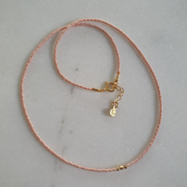 Minimalist necklace // Choose your color