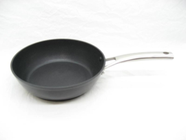 Wok  / Hapjespan  24 cm Rock line Vulcano