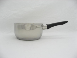 Steelpan 14 cm met tuitje rvs