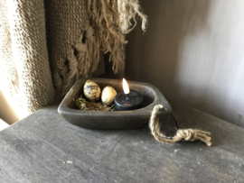 Schaaltje met touw