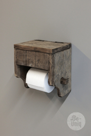 Toiletrolhouder met klepje