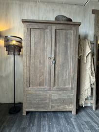Driftwood kast