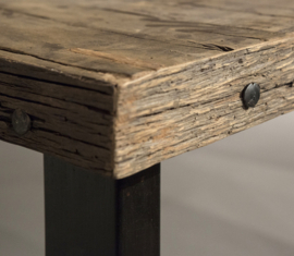 Eettafel Urban collectie