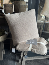 Plaid en kussen van silt