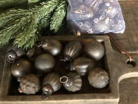 12 kleine kerstballetjes assorti, verpakt