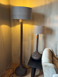 Prachtige houten staande lamp en 1 tafellamp