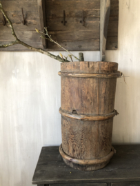 Houten grote authentieke emmer (nummer 2)